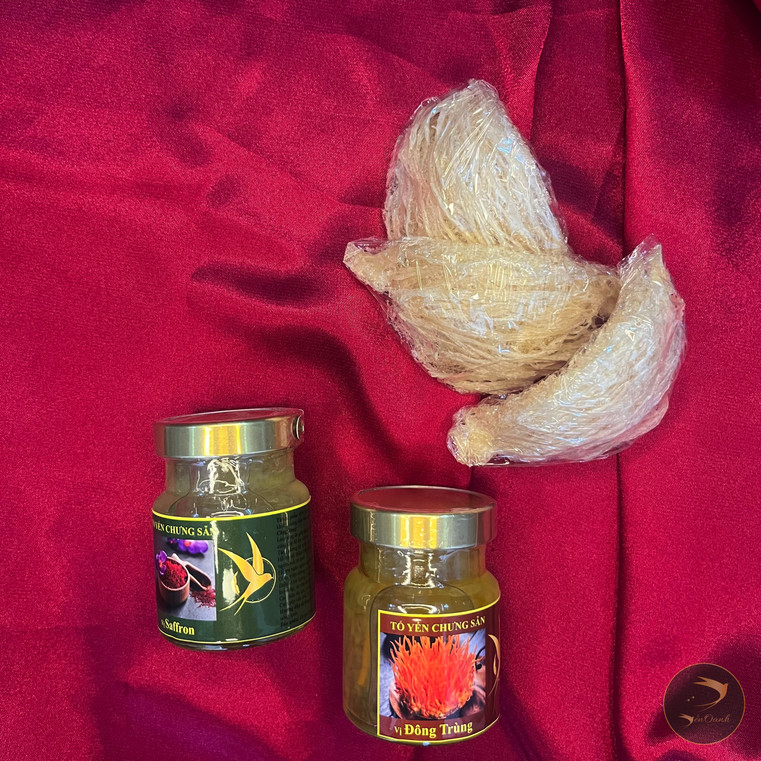 yến chưng đông trùng hạ thảo